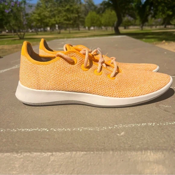 allbirds | Shoes | All Birds Tree Runners Yellow Light  display picture 2